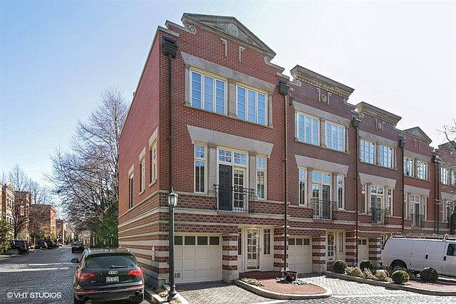 1st image of 2611 N Greenview Ave APT H
