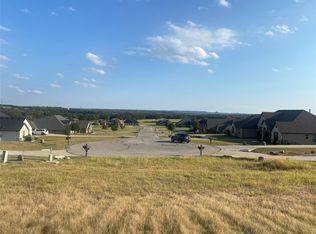 725 Coastal Mdws, Granbury, TX 76049