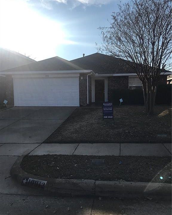 1st image of 10912 Briaroaks Dr
