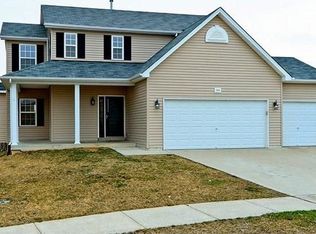 304 Split Rail Dr, Wentzville, MO 63385