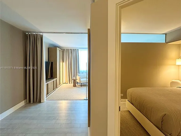 2301 Collins Ave #836 — Photo 7