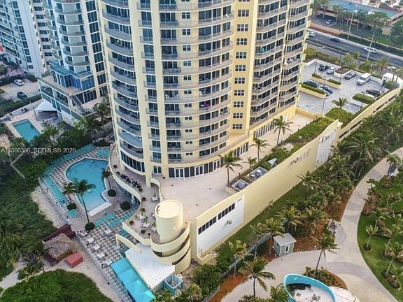 3rd image of 17375 Collins Ave #705