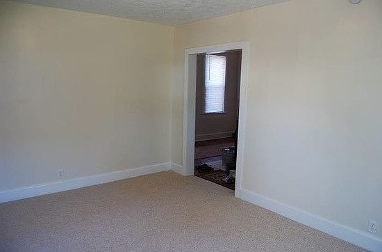 5th image of 1415 W 54th St