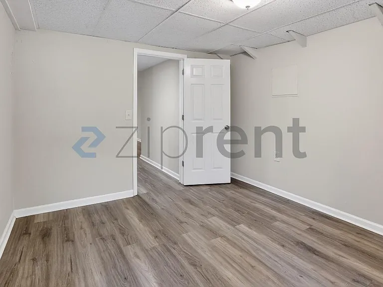 586 Oakside Dr SW #B — Photo 18