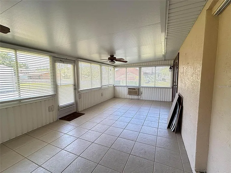 1921 Flower Ter — Photo 19