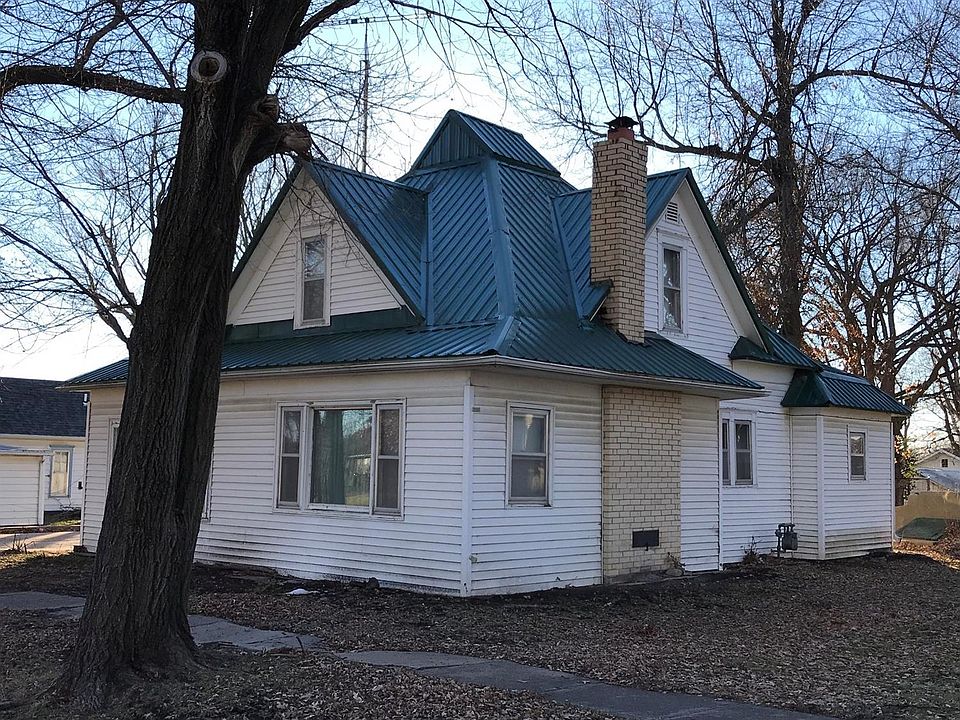 2nd image of 317 N 13th St