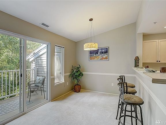5th image of 25235 SE Klahanie Blvd APT G301