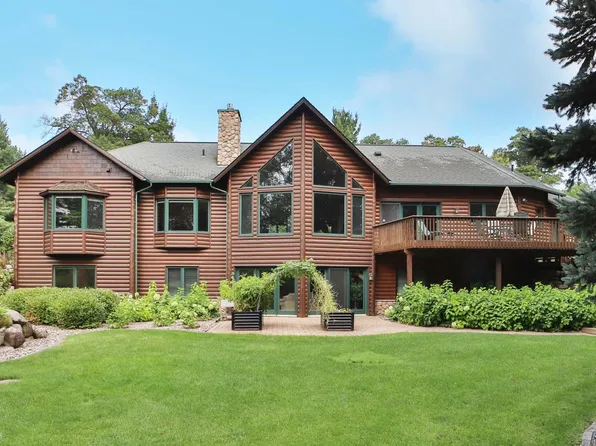11212 Leewood Ln, East Gull Lake, MN 56401
