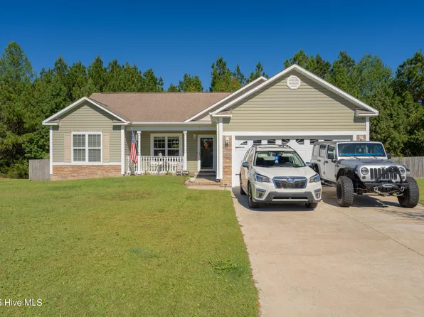 415 Stanford Court, Maysville, NC 28555