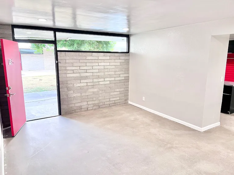 445 W Osborn Rd #15 — Photo 18