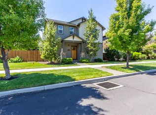 20413 Penhollow Ln, Bend, OR 97702
