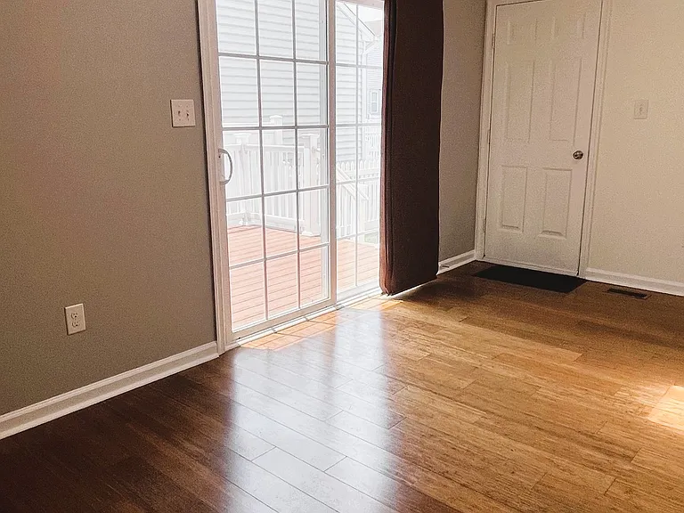 1825 N Pollock Way — Photo 10