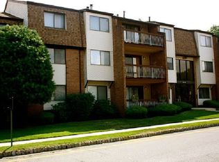 1115 Edison Glen Ter, Edison, NJ 08837