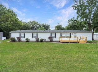 1 E Walnut St, Ashmore, IL 61912