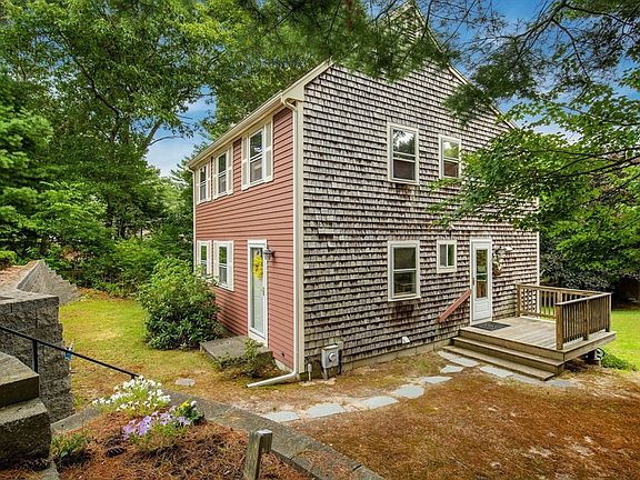 5th image of 19 Tall Pines Rd