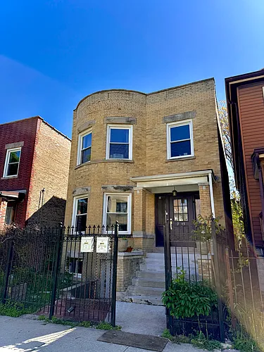 2245 N Sawyer Ave #1 Photo 1