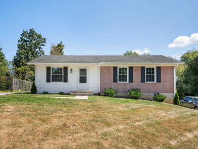445 Rainbow St, Christiansburg, VA, 24073