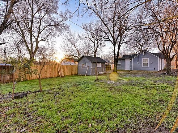 5th image of 8112 Tinsley Ln