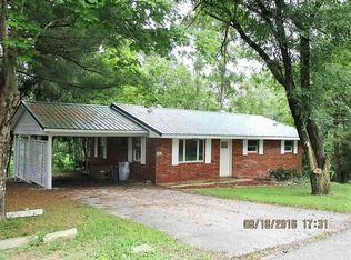 412 Kentucky Ave, Grayson, KY 41143