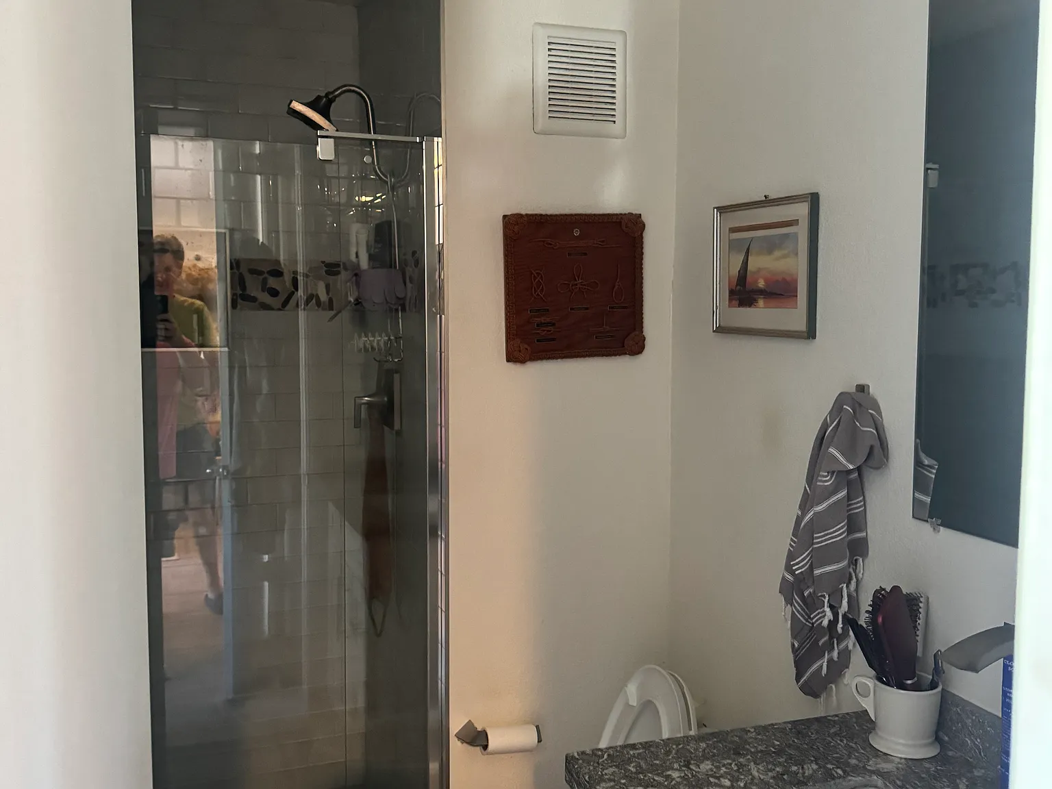 2 bed, 876 sqft, $4,500 — Photo 4