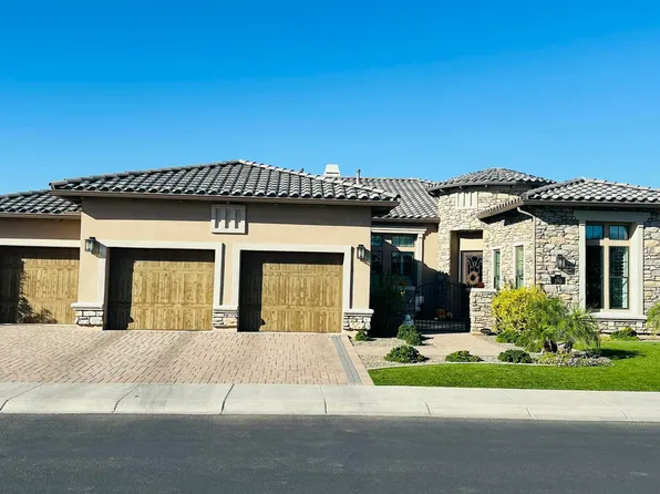 2782 E WATERMAN Street, Gilbert, AZ 85297