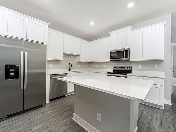 3rd image of 5407 Gladness Court