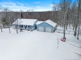78 Island View Dr, Douglas, NB E3G7R5