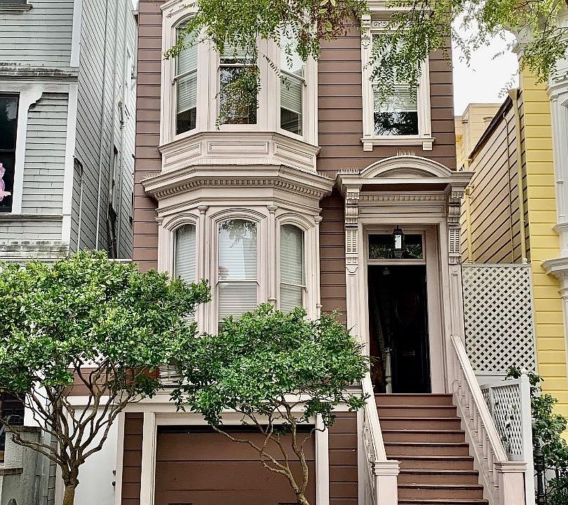 1st image of 2667 Pine St