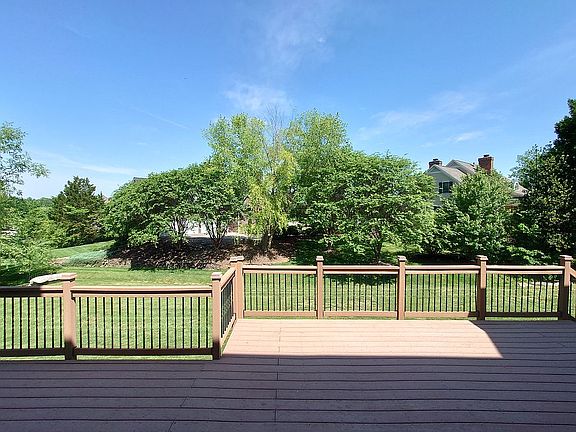 5th image of 12317 Amberset Dr