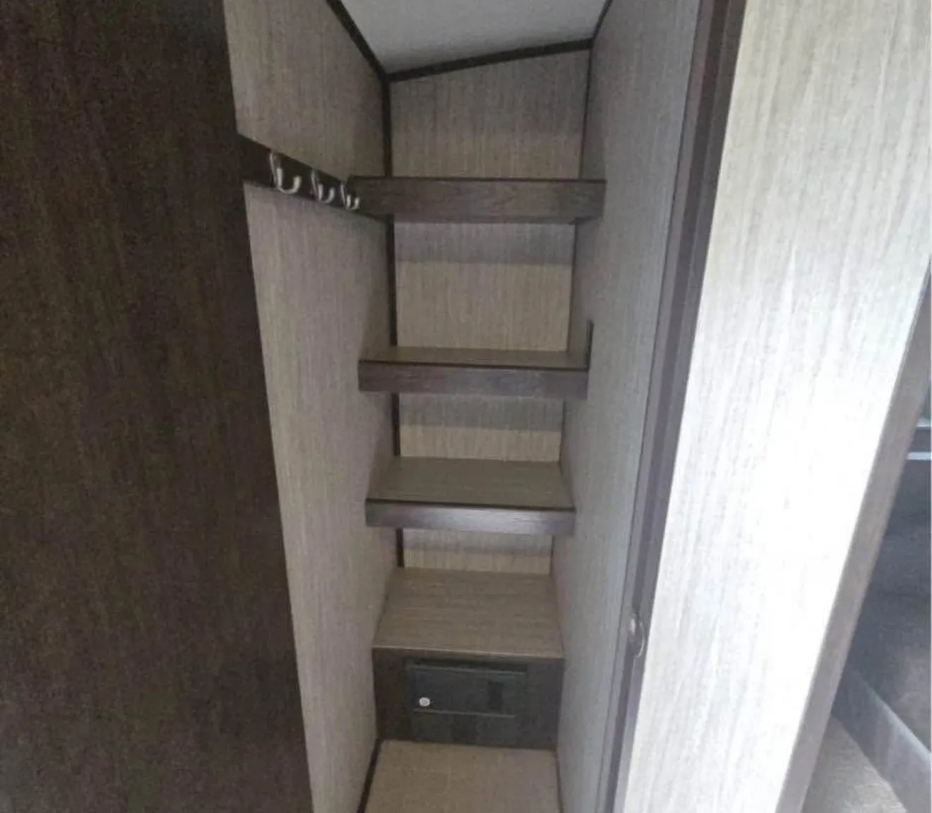 1 bed, 500 sqft, $1,350 — Photo 4