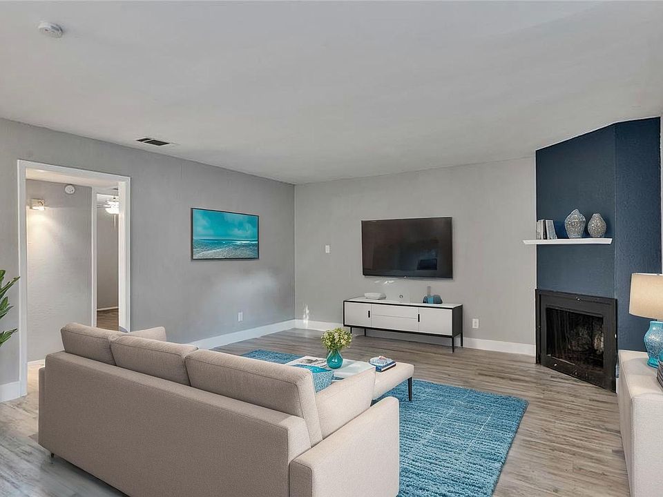 Virtually Staged Photo - Living Room