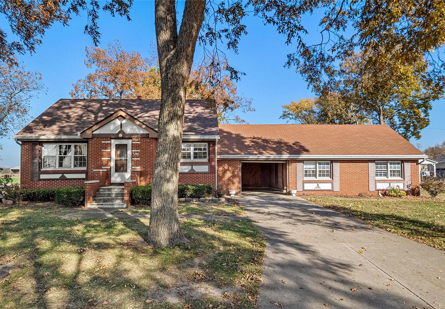 591 W 4th St, Beckemeyer, IL 62219 Zillow