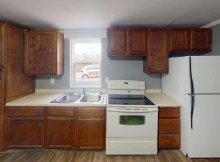 304 10th Ave NE APT 1, Mandan, ND 58554