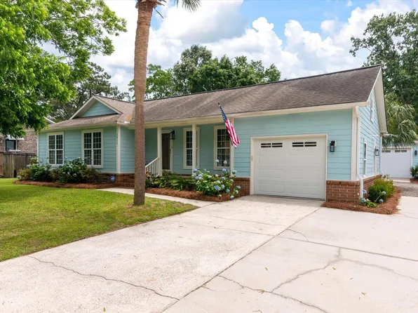 1511 Wakendaw Rd, Mount Pleasant, SC 29464