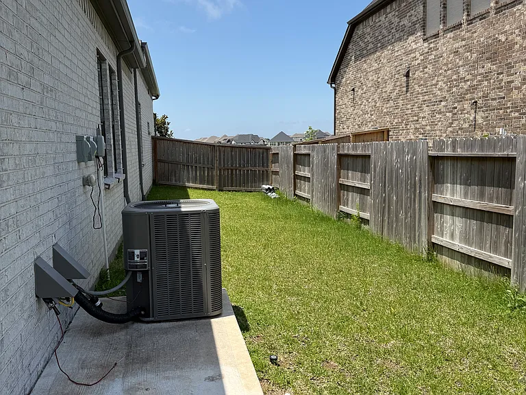4916 Dickens Landing Dr — Photo 66