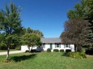 1825 E Carolyn Dr, Beloit, WI 53511