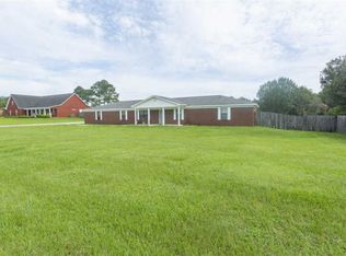516 Pinebrook Cir, Cantonment, FL 32533