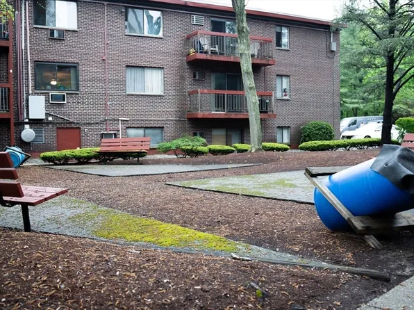 1001 Main St Unit 19, Woburn, MA 01801