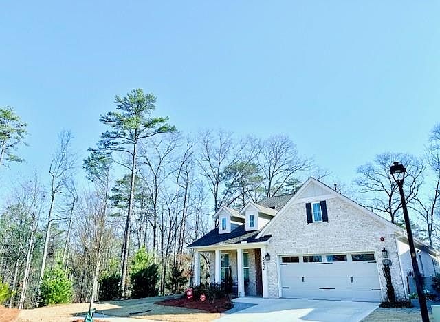 1st image of 342 Carriage Glen Ln