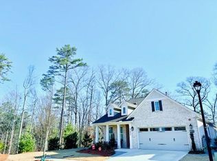 342 Carriage Glen Ln, Woodstock, GA 30188