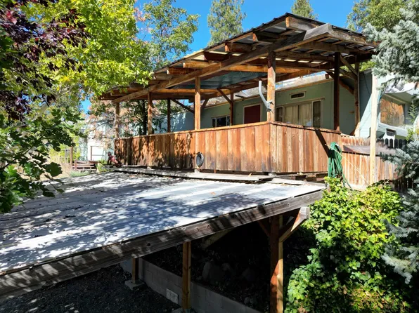 331 Jane Dr, Fort Jones, CA 96032