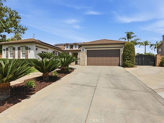 2nd image of 1125 Pamplona Dr