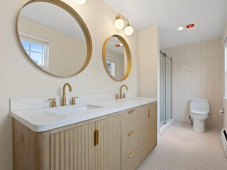 4301 S Alton Pl — Photo 10