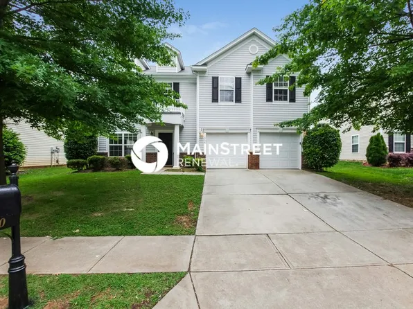 6640 Evanton Loch Rd, Charlotte, NC 28278