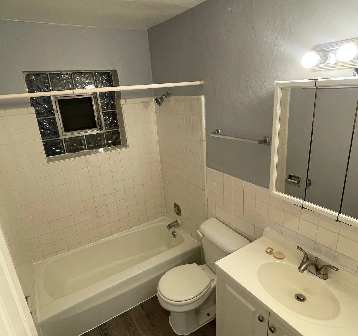 1 bed, 750 sqft, $1,150 — Photo 3