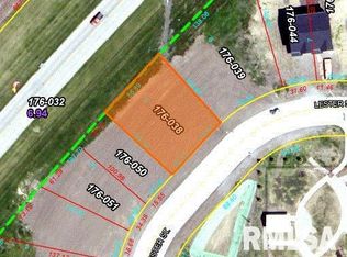 227 W Lester St, Williamsville, IL 62693