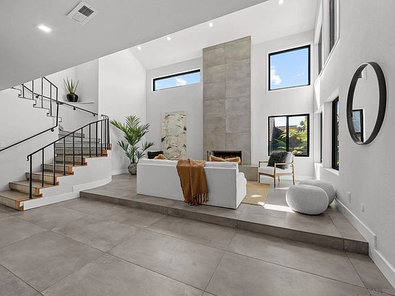 2nd image of 2029 Del Mar Heights Rd