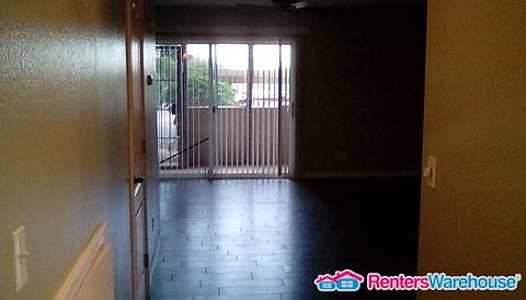 3rd image of 1601 W Sunnyside Dr Unit 147