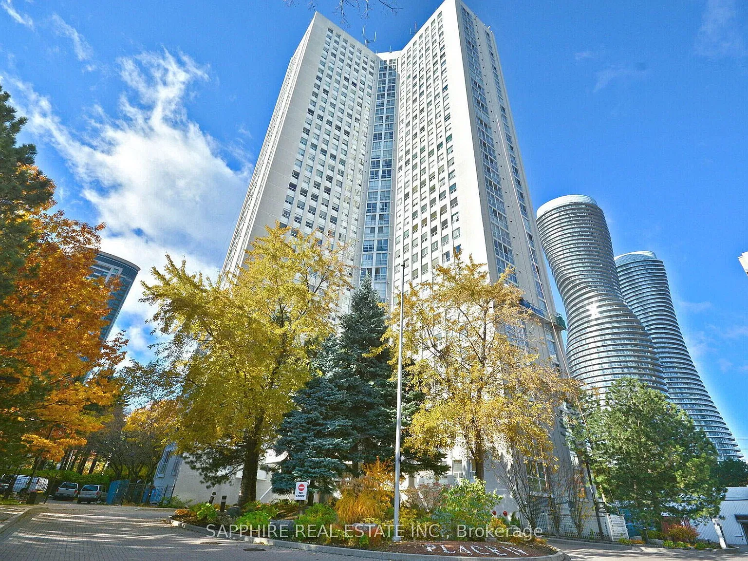 3 bed, $3,000 — Photo 1