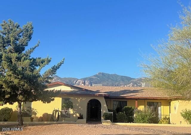 1st image of 3318 E Navaho Street